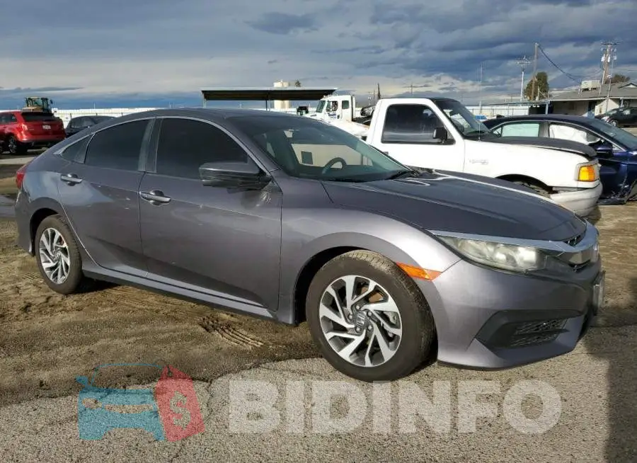 19XFC2F76GE222349 Photo# 4