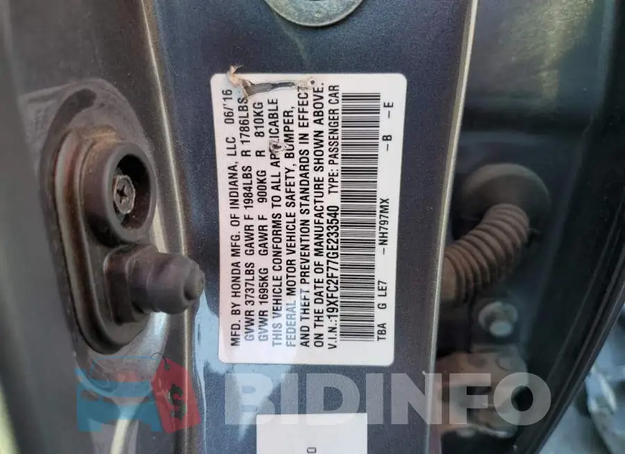 19XFC2F77GE233540 Photo# 13