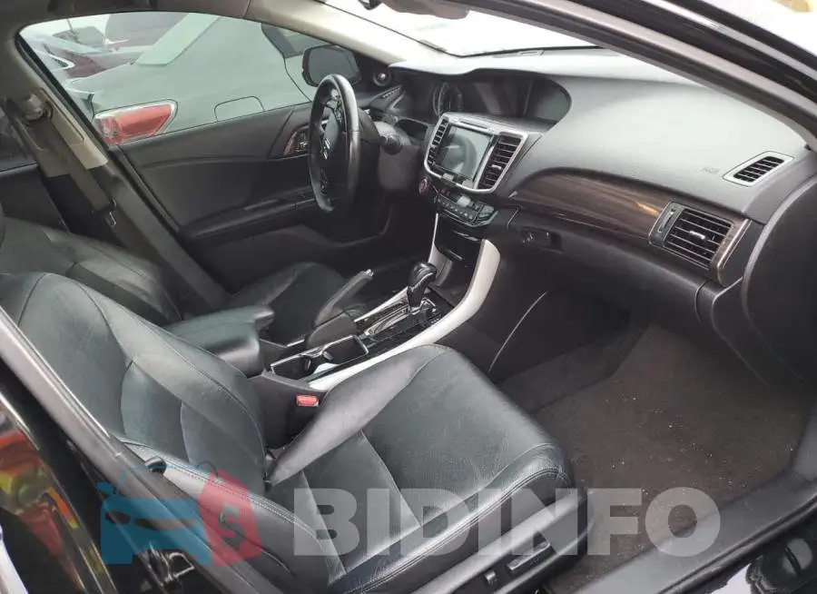 1HGCR3F95GA004254 Photo# 5