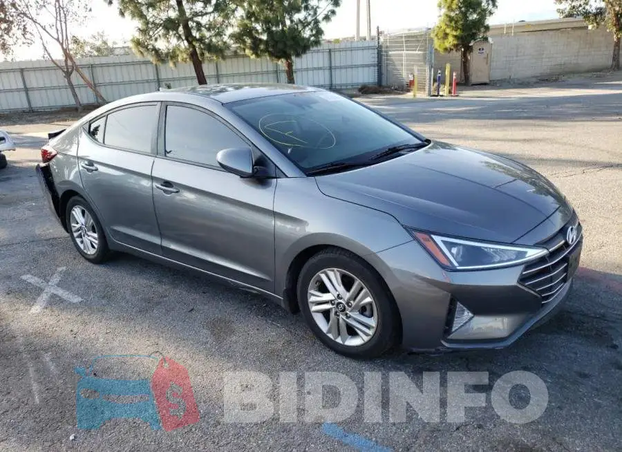 5NPD84LF3KH474998 Photo# 4