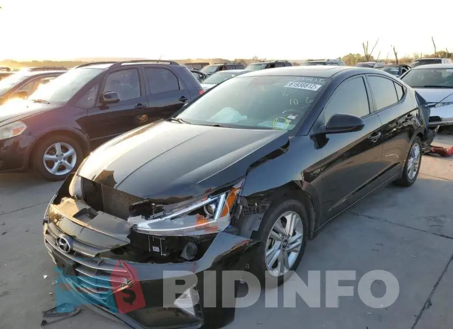 KMHD84LF4LU028023 Photo# 2