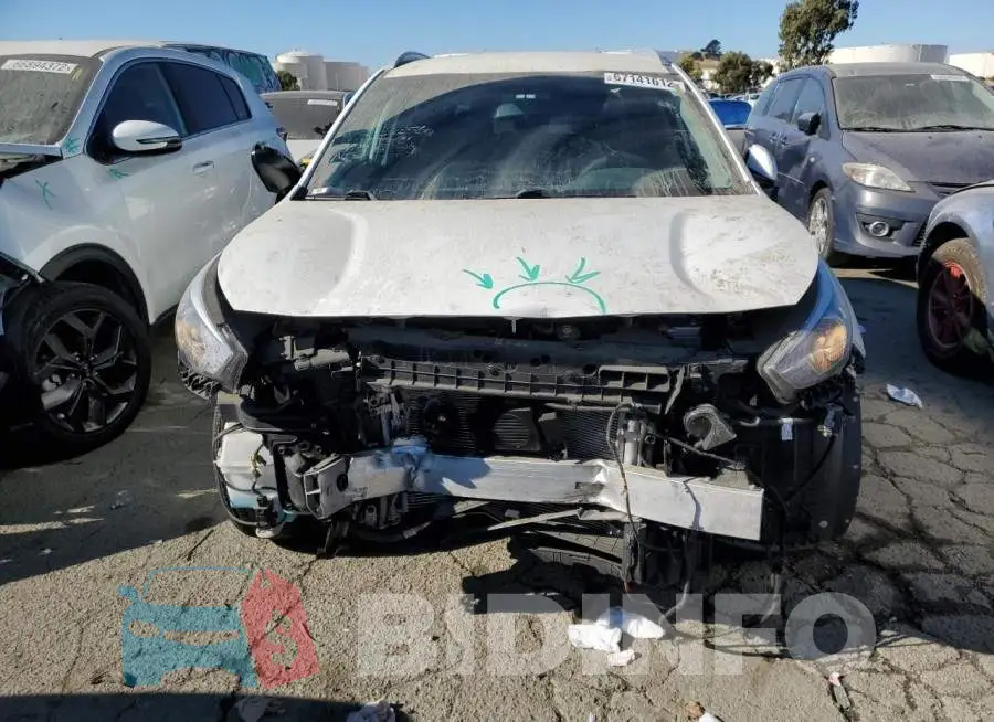 KNDCB3LC8L5368867 Photo# 5