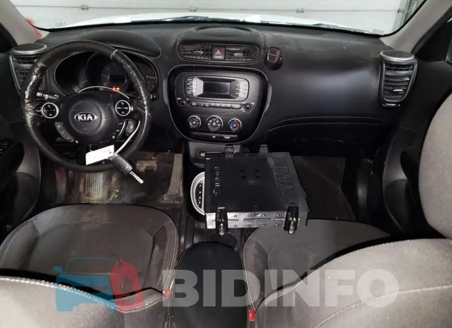 KNDJN2A20G7393162 Photo# 8