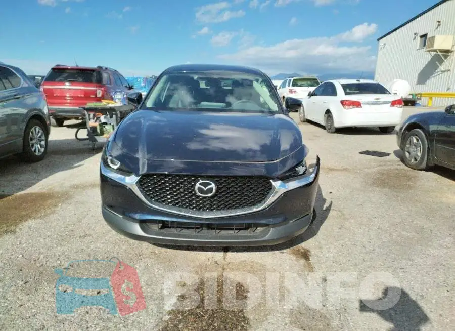 3MVDMACL6MM215014 Photo# 5
