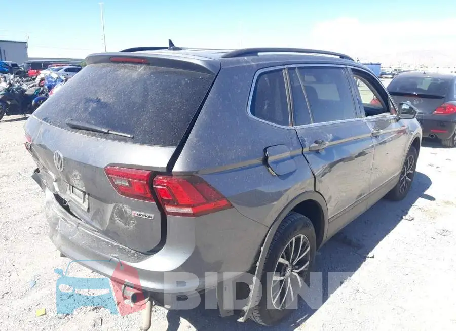 3VV2B7AX6KM102301 Photo# 4