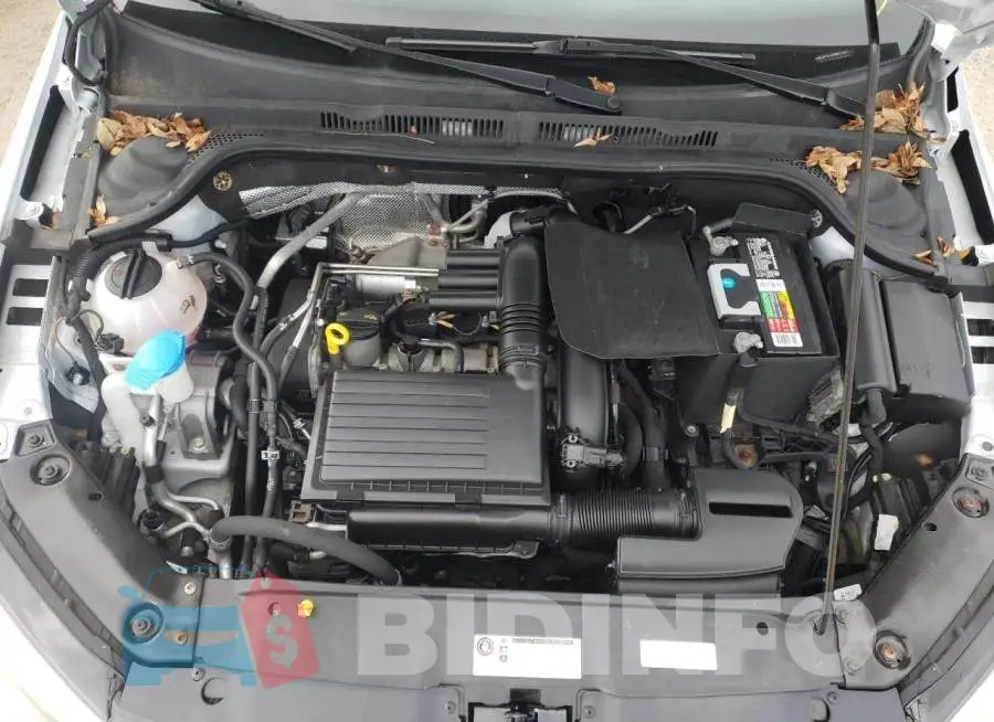 3VW2B7AJXHM415917 Photo# 7
