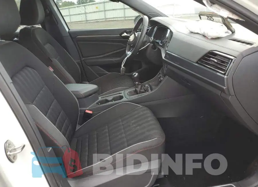 3VW5T7BU5KM158918 Photo# 5