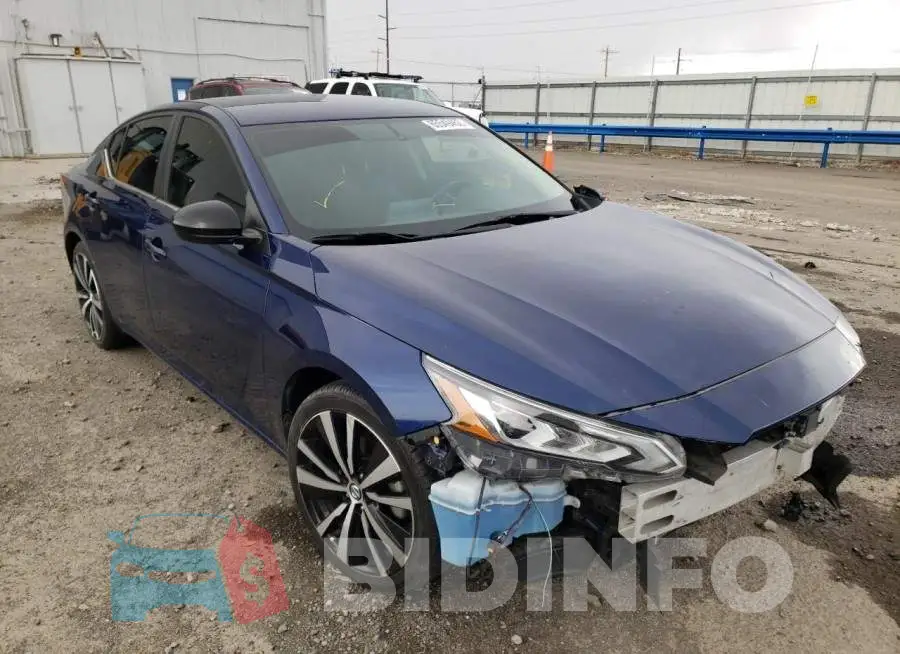 1N4BL4CV7KC190613 Photo# 1