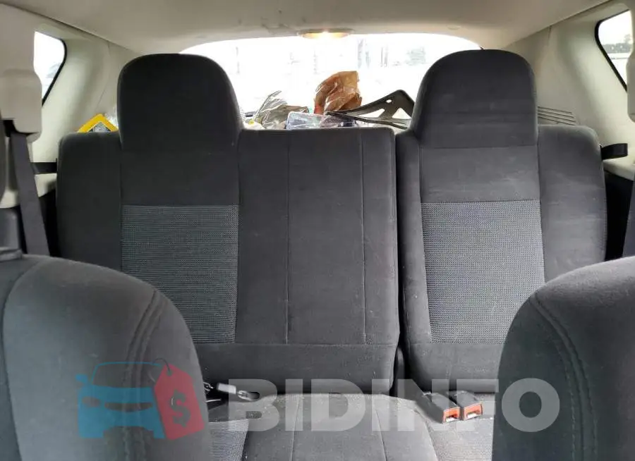 1C4NJCBA1GD615590 Photo# 10