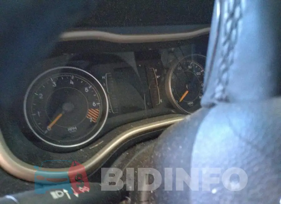 1C4PJMCB0FW795296 Photo# 8