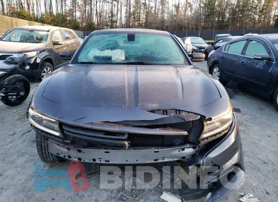 2C3CDXBG9FH846754 Photo# 5