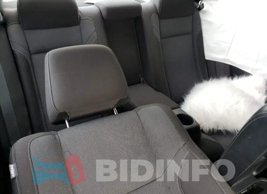 2C3CDXHG3GH251844 Photo# 10