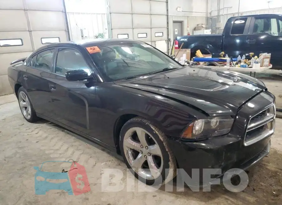 2C3CDXHG8EH295819 Photo# 4