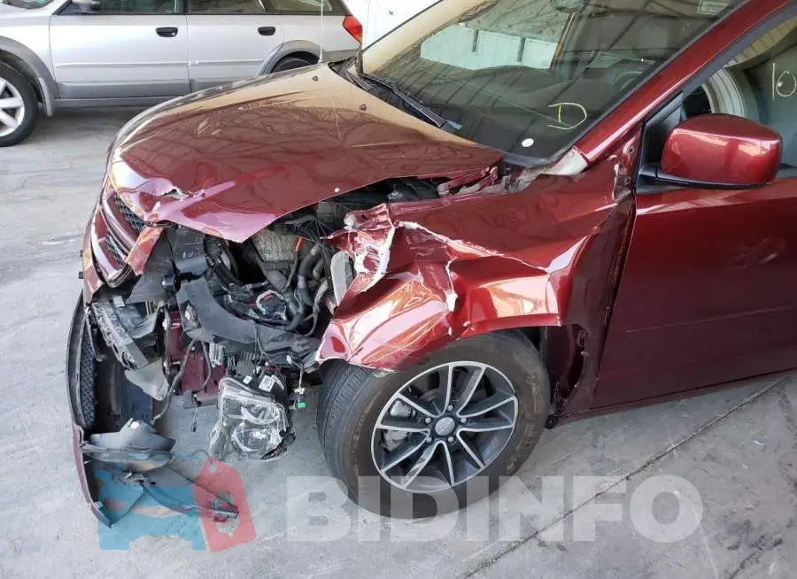 2C4RDGEG9HR750105 Photo# 9