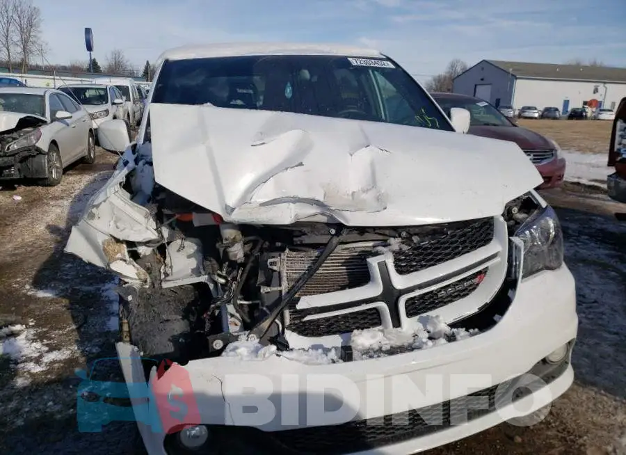 2C4RDGEGXJR345117 Photo# 5