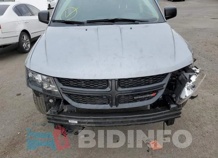 3C4PDCAB4LT275494 Photo# 9