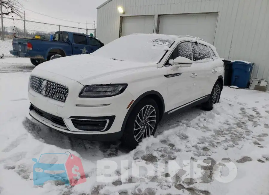 2LMPJ6L92KBL57027 Photo# 1