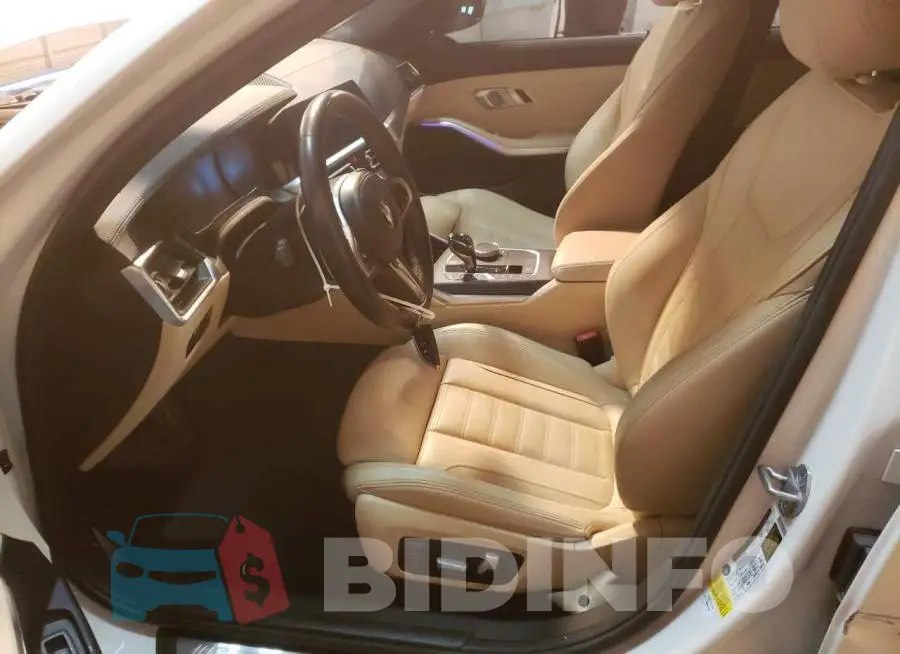 3MW5R1J05M8B82772 Photo# 7