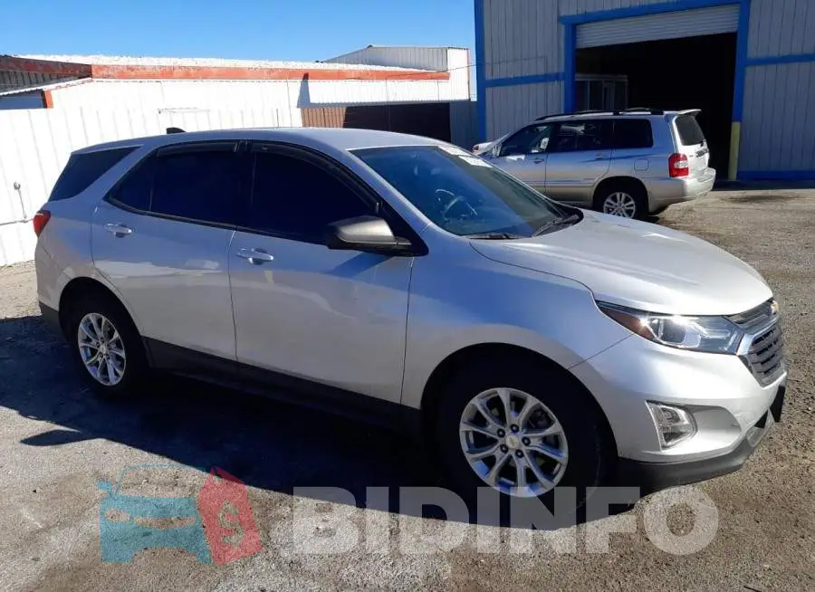 2GNAXHEV9J6285445 Photo# 4