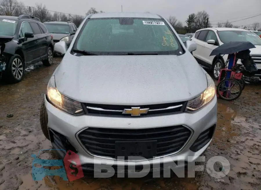 3GNCJNSB6JL292898 Photo# 5