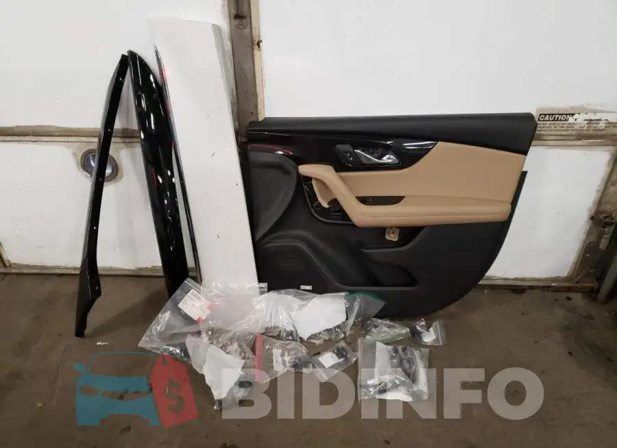 3GNKBLRS6LS601037 Photo# 13