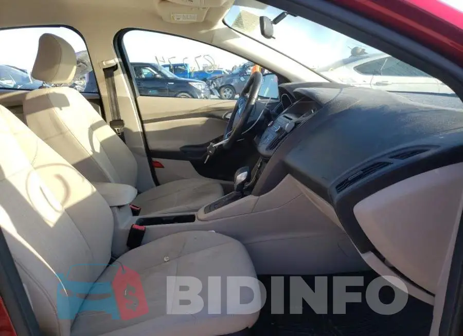 1FADP3F22HL227858 Photo# 5