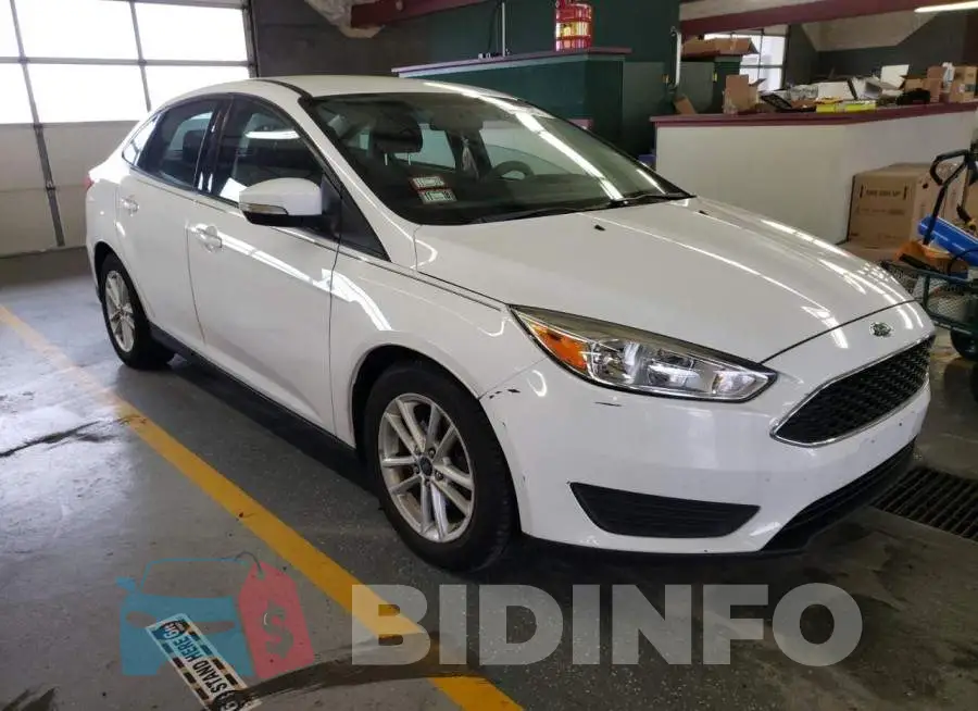 1FADP3F26HL234876 Photo# 4