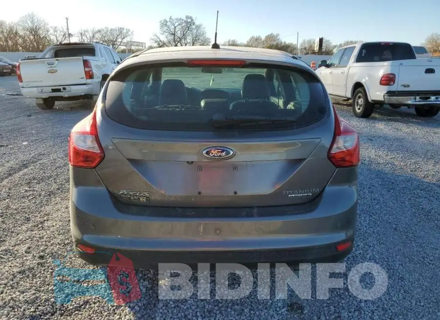 1FADP3N23EL247114 Photo# 6
