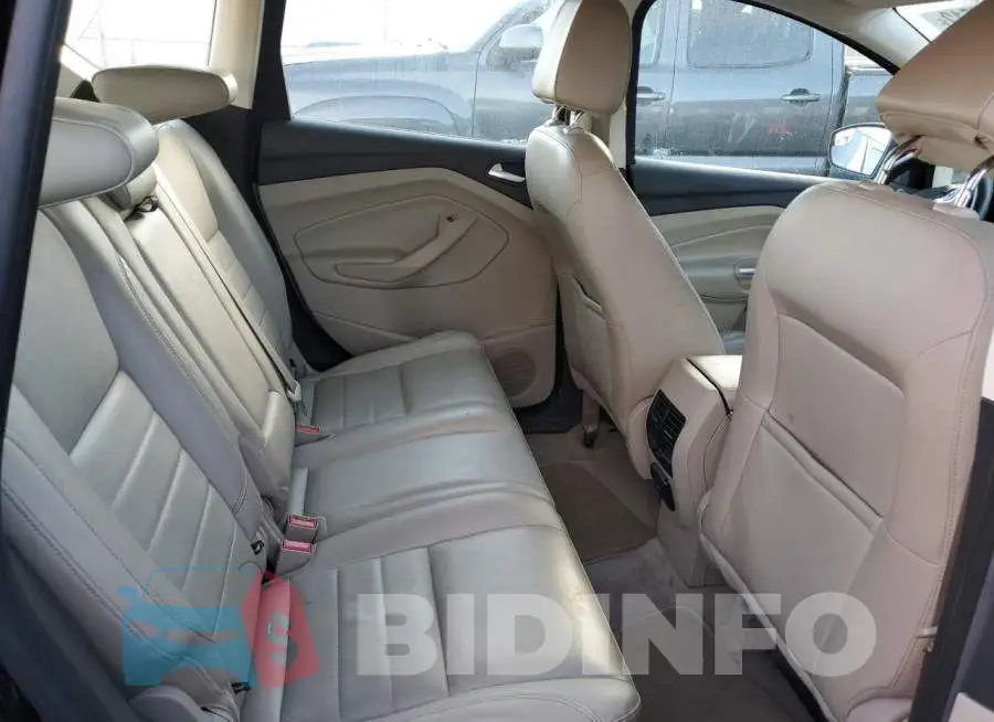 1FADP5CU3EL510573 Photo# 10