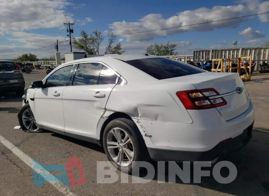 1FAHP2D86JG134696 Photo# 3