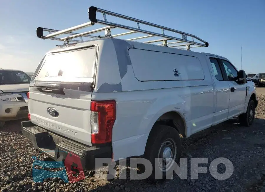 1FT7X2A69JEC95029 Photo# 4