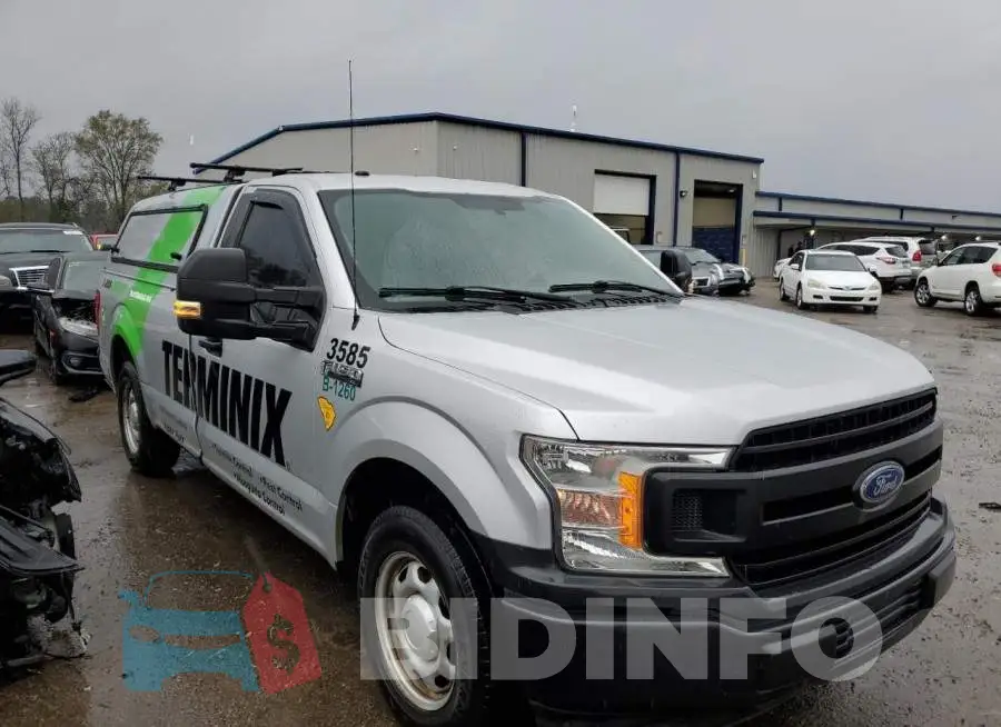 1FTNF1C51JKC57837 Photo# 4