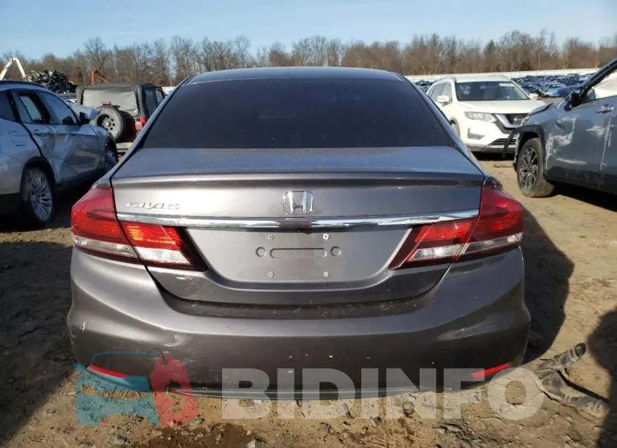 19XFB2F52FE231811 Photo# 6