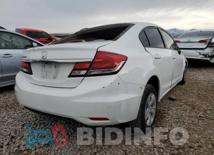 19XFB2F55EE032914 Photo# 3