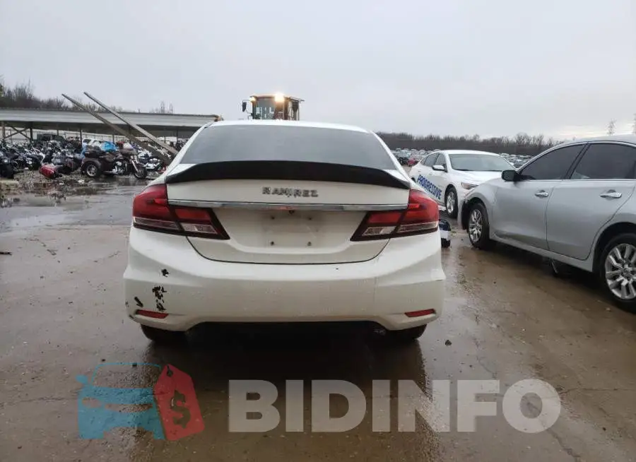 19XFB2F57EE046071 Photo# 6
