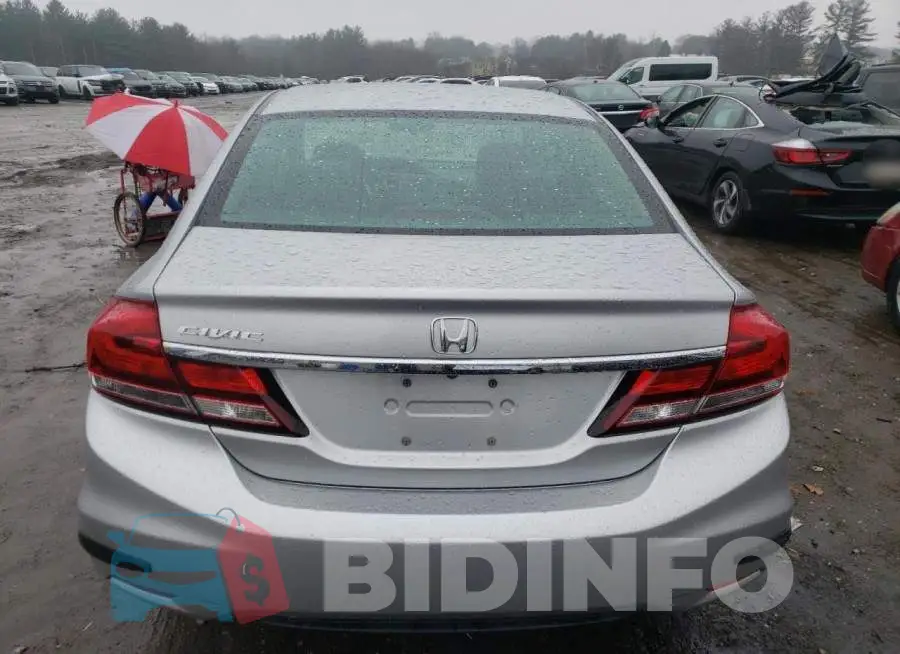 19XFB2F77FE210633 Photo# 6