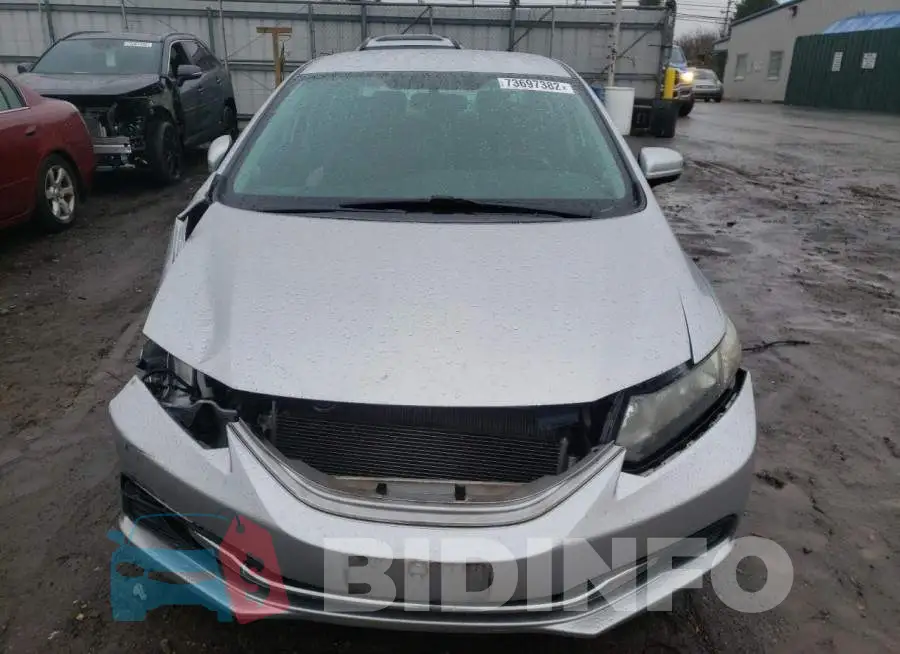 19XFB2F77FE210633 Photo# 5