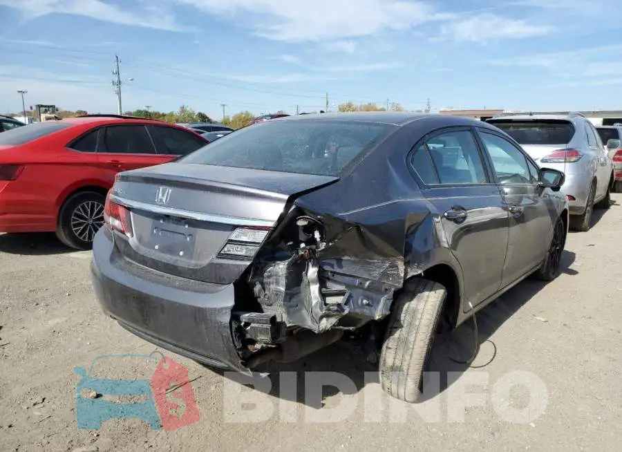 19XFB2F82EE033495 Photo# 4