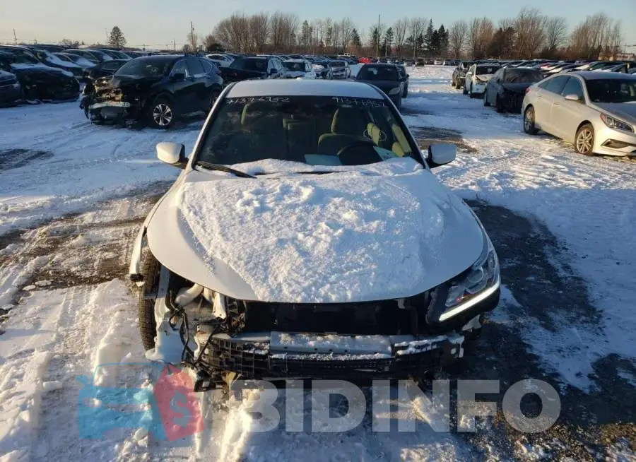 1HGCR2F47GA801751 Photo# 5