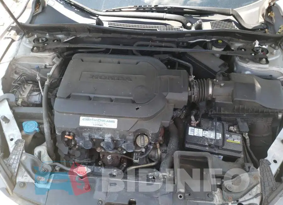 1HGCR3F84EA037587 Photo# 7