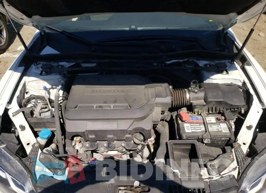 1HGCT2B85HA001882 Photo# 7