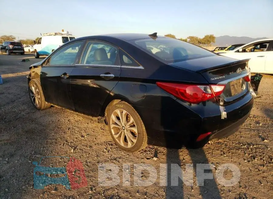 5NPEC4AC5EH911528 Photo# 2