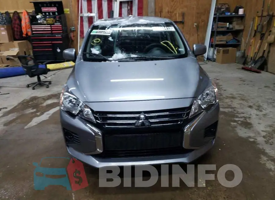 ML32AUHJ4NH008799 Photo# 5