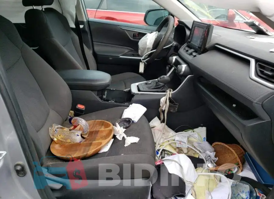 2T3LWRFV2LW083143 Photo# 5