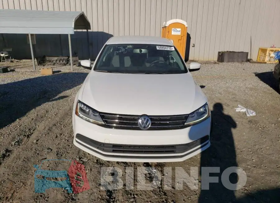 3VW2B7AJ0HM414582 Photo# 5