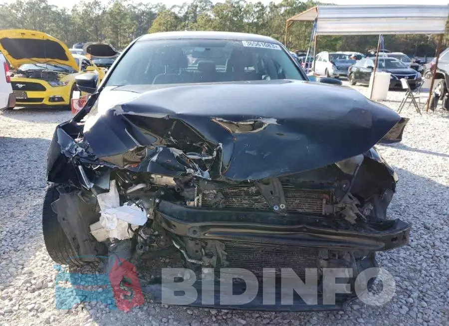 3VW2B7AJ8HM214727 Photo# 5