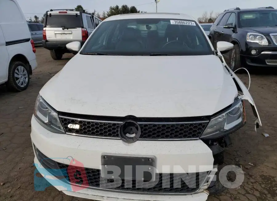 3VW4T7AJ2EM389511 Photo# 5
