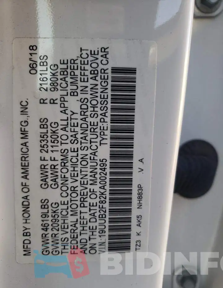 19UUB2F82KA002495 Photo# 12