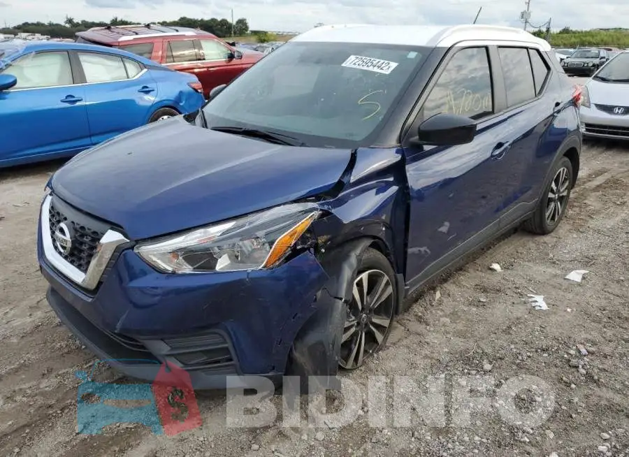 3N1CP5CU7KL499148 Photo# 1