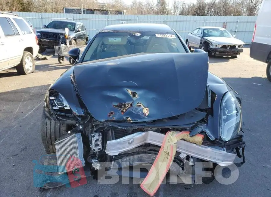 WP0CB2A75JL190862 Photo# 5
